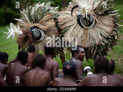 Tubuan Dance With Duk Duk Giant Masks, Rabaul, East New Britain, Papua New Guinea Stock Photo