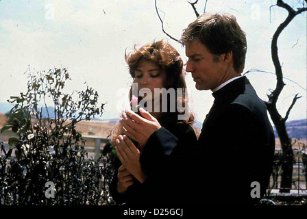 Die Dornenvögel Teil 2  Thorn Birds, (Part Ii)  Rachel Ward, Richard Chamberlain Ralph (Richard Chamberlain) reist sofort an, Stock Photo