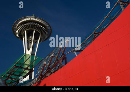 HISTORICAL 2009 SPACE NEEDLE EXPERIENCE MUSIC PROJECT  (© FRANK GEHRY 1995) SPACE NEEDLE TOWER (©JOHN GRAHAM & CO 1961) SEATTLE WASHINGTON STATE USA Stock Photo