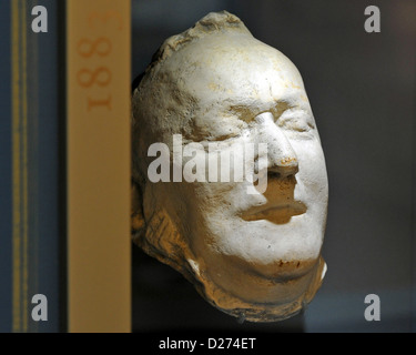 The death mask of Richard Wagner is on display in the new Richard-Wagner Museum located in the refurbished hunting lodge in Graupa, Germany, 10 January 2013. German composer Richard Wagner wrote his Lohengrin opera in Graupa. Photo: Matthias Hiekel Stock Photo