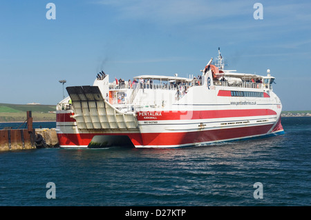 pentland-ferries-harbour-pier-st-margaret-s-hope-south-ronaldsay