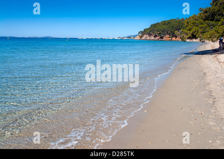 Plage du Pellegrin, a secluded beach near Bormes-les-Mimosas, Var, Provence, France Stock Photo