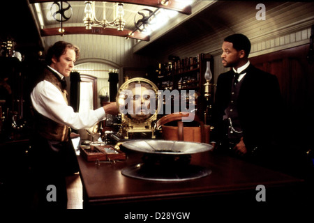 Wild Wild West   Wild Wild West   Artemus Gordon (Kevin Kline), James West (Will Smith) *** Local Caption *** 1999  Warner Stock Photo