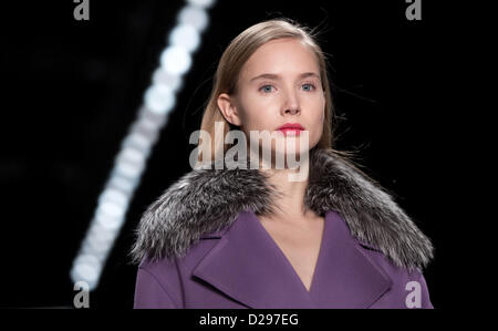 A model presents a creation at the Laurel show during the Mercedes-Benz Fashion Week in Berlin, Germany, 17 January 2013. The presentations of the autumn/winter 2013/2014 collections take place from 15 to 18 January 2013. Photo: Joerg Carstensen/dpa  +++(c) dpa - Bildfunk+++ Stock Photo