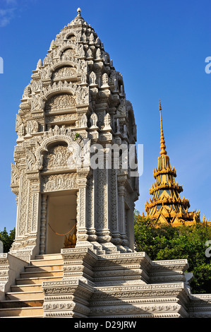 Royal Palace, Phnom Penh, Cambodia - Stupah / monument in the grounds Stock Photo