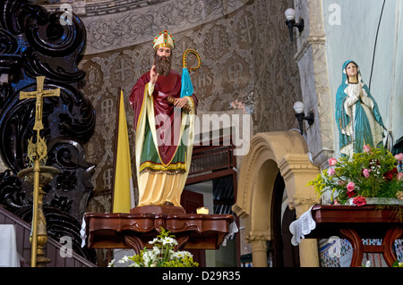 Religious statues - Jesus and Mary in the Cathedral at Higuey, Dominican Republic Stock Photo