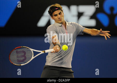 Melbourne, Australia. 17th January 2013. Roger Federer of Switzerland returns a shot on day four of the Australian Open from Melbourne Park. Credit:  Action Plus Sports Images / Alamy Live News Stock Photo