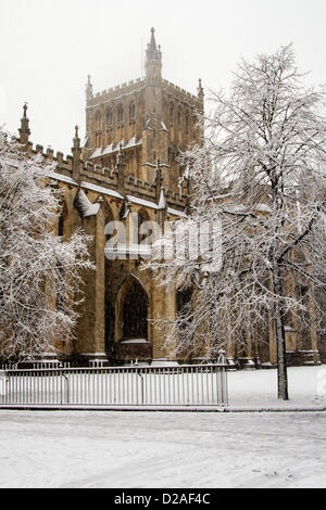 Bristol, UK. 18th Jan, 2013. Bristol cathedral in the snow as a band of snow moved across the country. Stock Photo