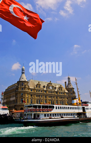 Boat in front of Haydarpaşa Terminal railway station, Istanbul, Turkey, Europe, Eurasia. Stock Photo