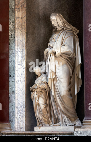 Statue of St. Anne and the Blessed Virgin by Il Lorenzone in the Pantheon, Rome, Italy Stock Photo