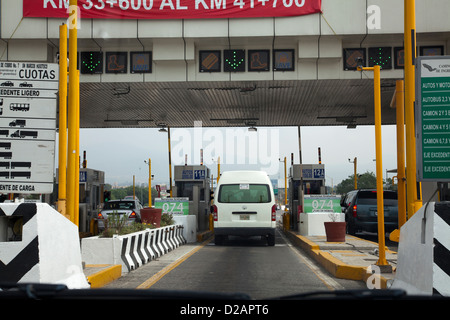 Toll path booths on 150d Highway south from Mexico City DF towards Puebla Stock Photo