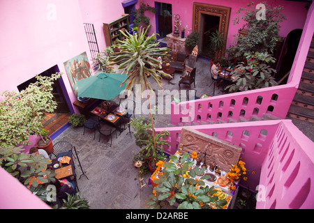 Hotel Meson Sacristia De La Compania Courtyard in town of Puebla - mexico Stock Photo