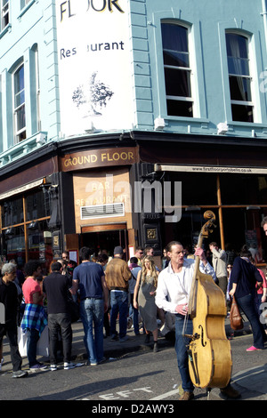 united kingdom london borough of kensington and chelsea portobello road saturday antiques market Stock Photo