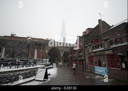 London, UK. 18th Jan, 2013. The Shard seen through falling snow from the South Bank at The Anchor Inn. An amber severe weather warning was announced for London and the SE of England. CreditL Malcolm Park/Alamy Live News Stock Photo