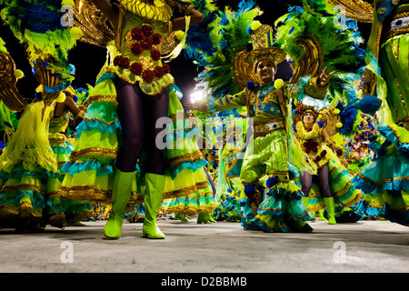 samba dancers chicago