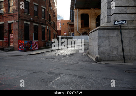 DUMBO (Down Under the Manhattan Bridge) Neighborhood, Brooklyn, NY, USA, Approach to the Manhattan Bridge Stock Photo