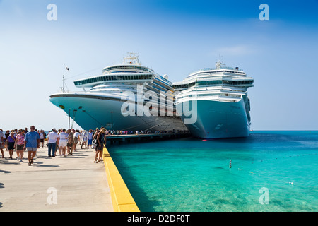 Cruise Ships in Turks and Caicos Islands Stock Photo