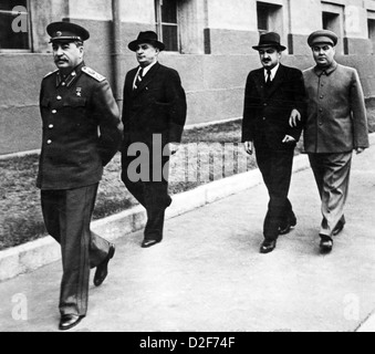 JOSEPH STALIN (1878-1953) at the Kremlin in 1944 followed by from left Lavrenty  Beria,.  Anastas Mikoyan and Georgy Malenkov Stock Photo