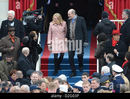 Washington DC, USA. 21st January 2013. Singer James Taylor arrives before President Barack Obama is sworn-in for a second term as the President of the United States by Supreme Court Chief Justice John Roberts during his public inauguration ceremony at the U.S. Capitol Building in Washington, D.C. on January 21, 2013. .Credit: Pat Benic / Pool via CNP Stock Photo