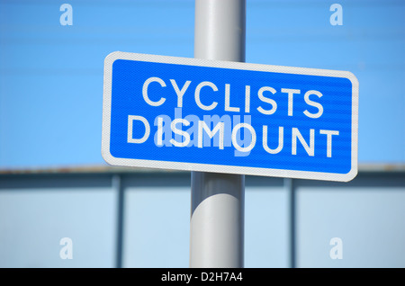Reflective Sign Post Instructing Cyclists To Dismount Stock Photo Alamy reflective-sign-post-instructing-cyclists-to-dismount-stock-photo-alamy