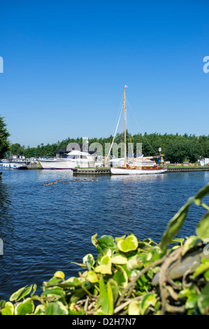 Pleasure Boats on the River Bure at Horning on the Norfolk Broads Stock Photo