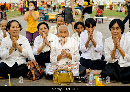 People mourn the late king Norodom Sihanuk of Cambodia, Phnom Penh Stock Photo