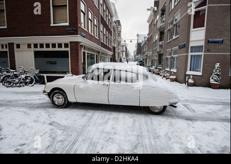 The Jordaan neighbourhood in Amsterdam has become a very trendy and arty area where also many expatriats choose to live Stock Photo