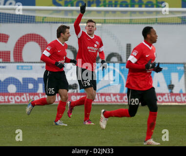 Fuerth, Germany. 26th January 2013. Mainz's Adam Szalai (C) celebrates his 0-1 goal with teammates Andreas Ivanschitz (L) and Junior Diaz during the Bundesliga soccer match between SpVgg Greuther Fuerth and FSV Mainz 05 at Trolli Arena in Fuerth, Germany. Credit:  dpa picture alliance / Alamy Live News Stock Photo