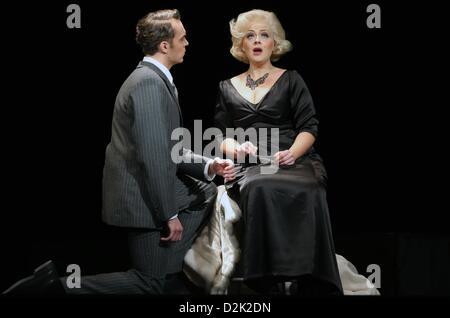 Laura Parfitt as Marilyn Monroe and James J. Kee as Robert Kennedy rehearse the opera 'Happy Birthday, Mr. President' by Kriss Russmann (music) and Syllaynn Kleibel (text) at Volkstheater Rostock in Rostock, Germany, 25 January 2013. The opera will be performed for the first time on 27 January 2013. The plot is for the most part fictitious and will take a look at the life of US diva Marilyn Monroe (1926-1962). Photo: BERND WUESTNECK Stock Photo
