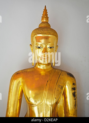 Buddha statue in golden color, Wat Pho temple, Bangkok, Thailand Stock Photo