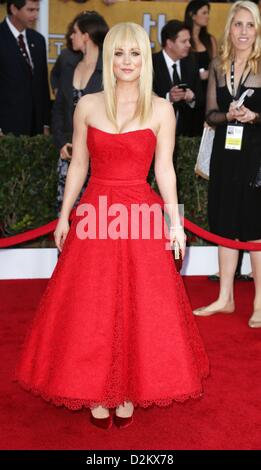 Los Angeles, California. 27th January 2013. Kaley Cuoco at arrivals for 19th Annual Screen Actors Guild Awards SAG 2013, Shrine Auditorium, Los Angeles, CA January 27, 2013. Photo By: Jef Hernandez/Everett Collection/ Alamy Live News Stock Photo