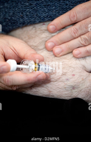 Self injection with Clexane - prevention of DVT - Deep vein thrombosis after an operation, UK Stock Photo