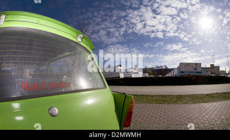 View of the rear window of a green Trabant with a sticker reading 'Katalysator' in Berlin, Germany, 19 March 2009. The first model of the Trabant P50 was first assembled on 07 November 1957 in Zwickau. On 30 April 1991, the assemblage of the Trabant finally ended and the car manufacturing plant in Zwickau was shut down. In total, 3.051.483 Trabant models were produced there. Photo: Arno Burgi Stock Photo