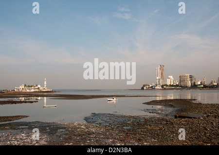 The Suburbs Bandra Mumbai ( Bombay ) India Bay Modern Architecture opposite of Haji Ali Mosque Stock Photo