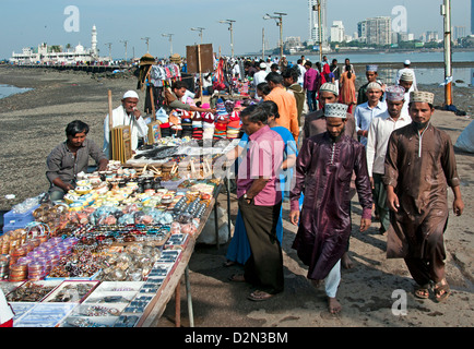 Haji Ali Mosque The Suburbs Bandra Mumbai ( Bombay ) India Bay Modern Architecture Stock Photo