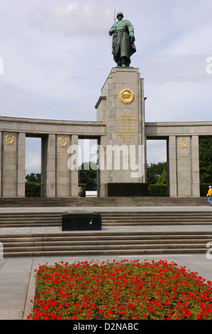 Germany. Berlin. Soviet War Memorial, 1945, designed by Mikhail Gorvits. Sculpture erected by Vladimir Tsigal and Lev Kerbel. Stock Photo