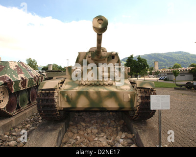 The Panzerkampfwagen IV Ausfuhrung H is a German medium tank used during World War II. Known for its durability and firepower, it played a significant role in the early years of the war, with improvements made to the armor and weapons in the Ausfuhrung H variant. Stock Photo