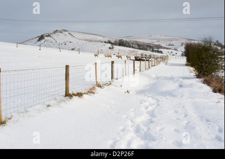 Gaerstone and Caer Caradoc in Winter Snow, Church Stretton, Shropshire Hills Stock Photo