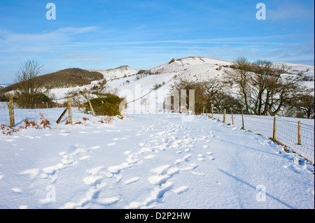 Gaerstone and Caer Caradoc in Winter Snow, Church Stretton, Shropshire Hills Stock Photo