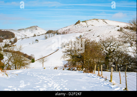 Gaerstone and Caer Caradoc in Winter Snow, Church Stretton, Shropshire Hills Stock Photo