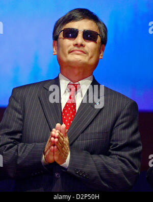 Washington DC, USA. 29th January 2013. Chen Guangcheng, the blind Chinese legal activist, accepts the Tom Lantos Human Rights Prize in the United States Capitol on January 29, 2013..Credit: Ron Sachs/ Alamy Live News Stock Photo