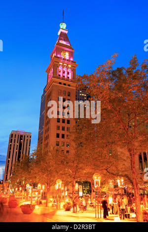 Daniel's and Fisher Tower, 16th Street Mall, Denver, Colorado, United States of America, North America Stock Photo
