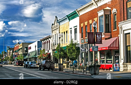 Shops on Bay Street in historic downtown Beaufort, South Carolina, USA ...