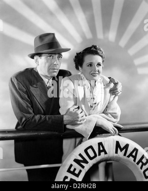 ACROSS THE PACIFIC 1942 Warner Bros film with Mary Astor and Humphrey Bogart Stock Photo
