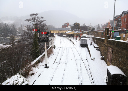 A snowy view of Llangollen Railway Station Stock Photo