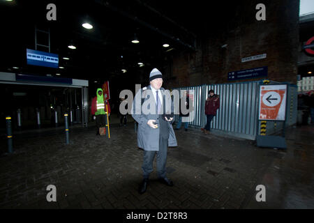 London, UK. 1st February 2013.  Mayor of London Boris Johnson leaves after offiially opening the Shard to the public. The Shard  is the tallest building  in Western Europe opens its observation deck to the public for the first time.  Credit:  amer ghazzal / Alamy Live News Stock Photo
