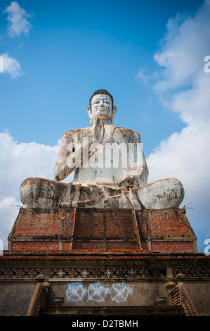 wat Ek Phnom buddha statue in Battambang Cambodia Stock Photo