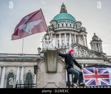 Protestors stand in front of Belfast City Hall, Northern Ireland, UK on Saturday 2 February 2013. A protest at City Hall has taken place every Saturday since the City Council took the decision in early December to remove the Union Flag from the building apart from on designated days. Stock Photo