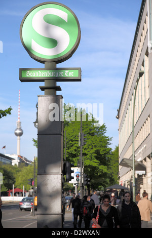Berlin, Germany, sign S-Bahn Unter den Linden, the Brandenburg Gate