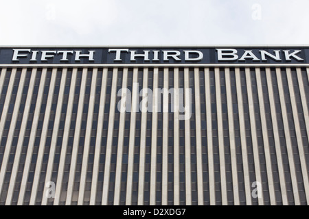 The headquarters of Fifth Third Bank Stock Photo - Alamy